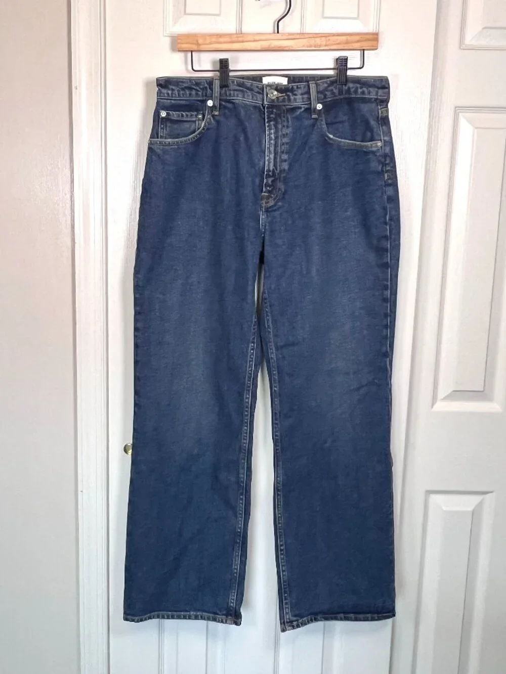 The 90's Forever Jean Dark Indigo Size 31 NWT